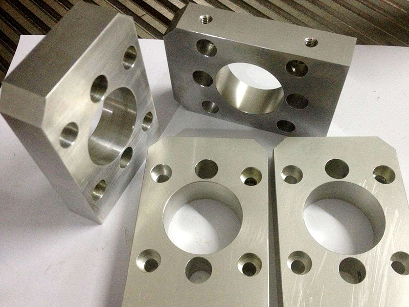 車床加工一刀多大尺寸？