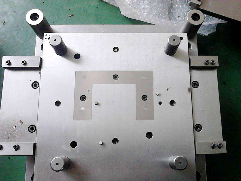 五金模具加工需要多長時(shí)間？